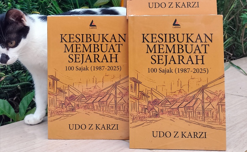 Udo Z Karzi ‘Patah Arang’ dengan Puisi Lalu Menulis 100 Sajak